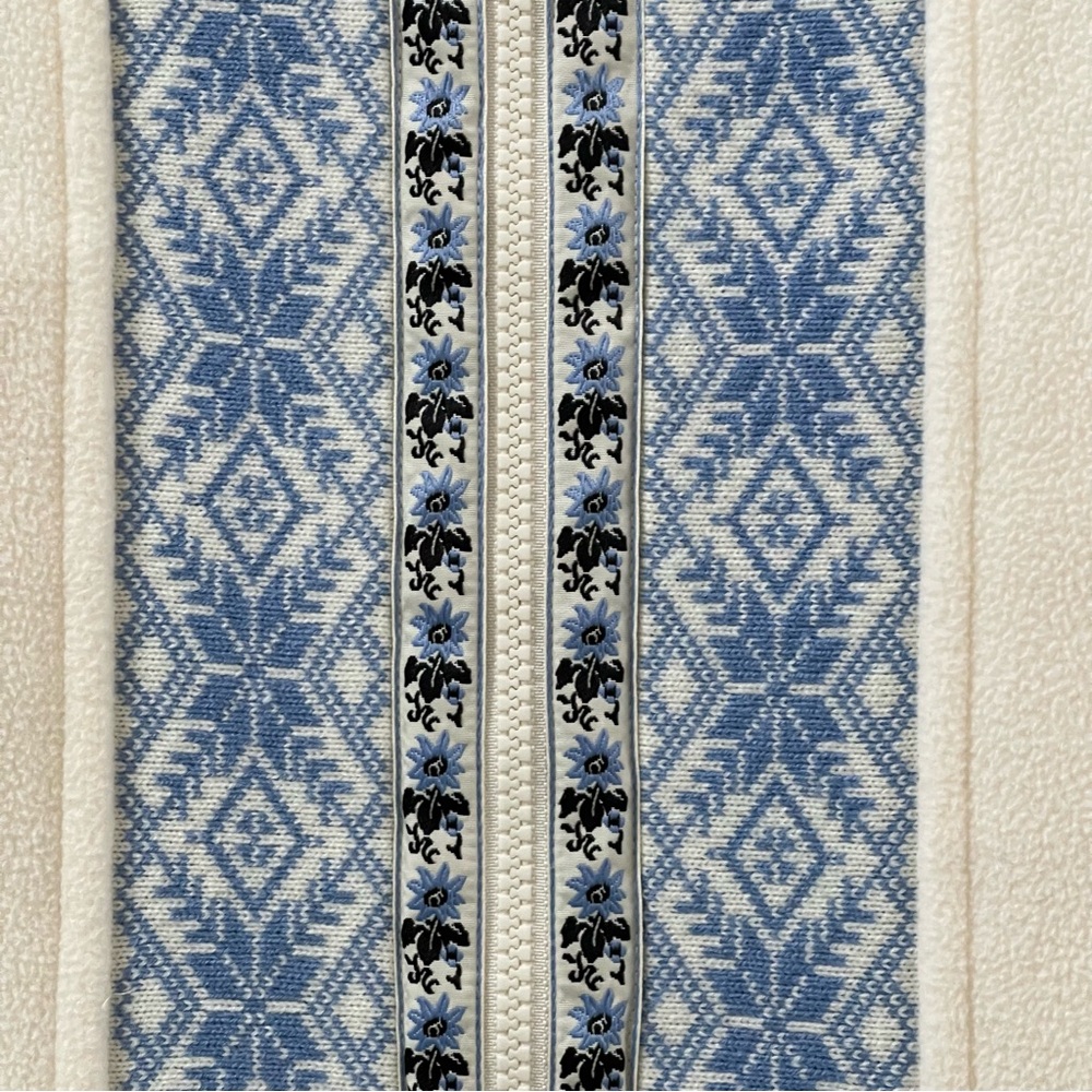 L.L. Bean Fleece Jacket With Pockets Cream & Blue Fair Isle Medium - Picture 8 of 8